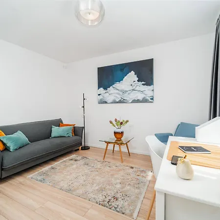 Le Grand Apartment *