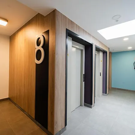 Le Grand Apartment *