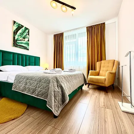 Le Grand Apartment